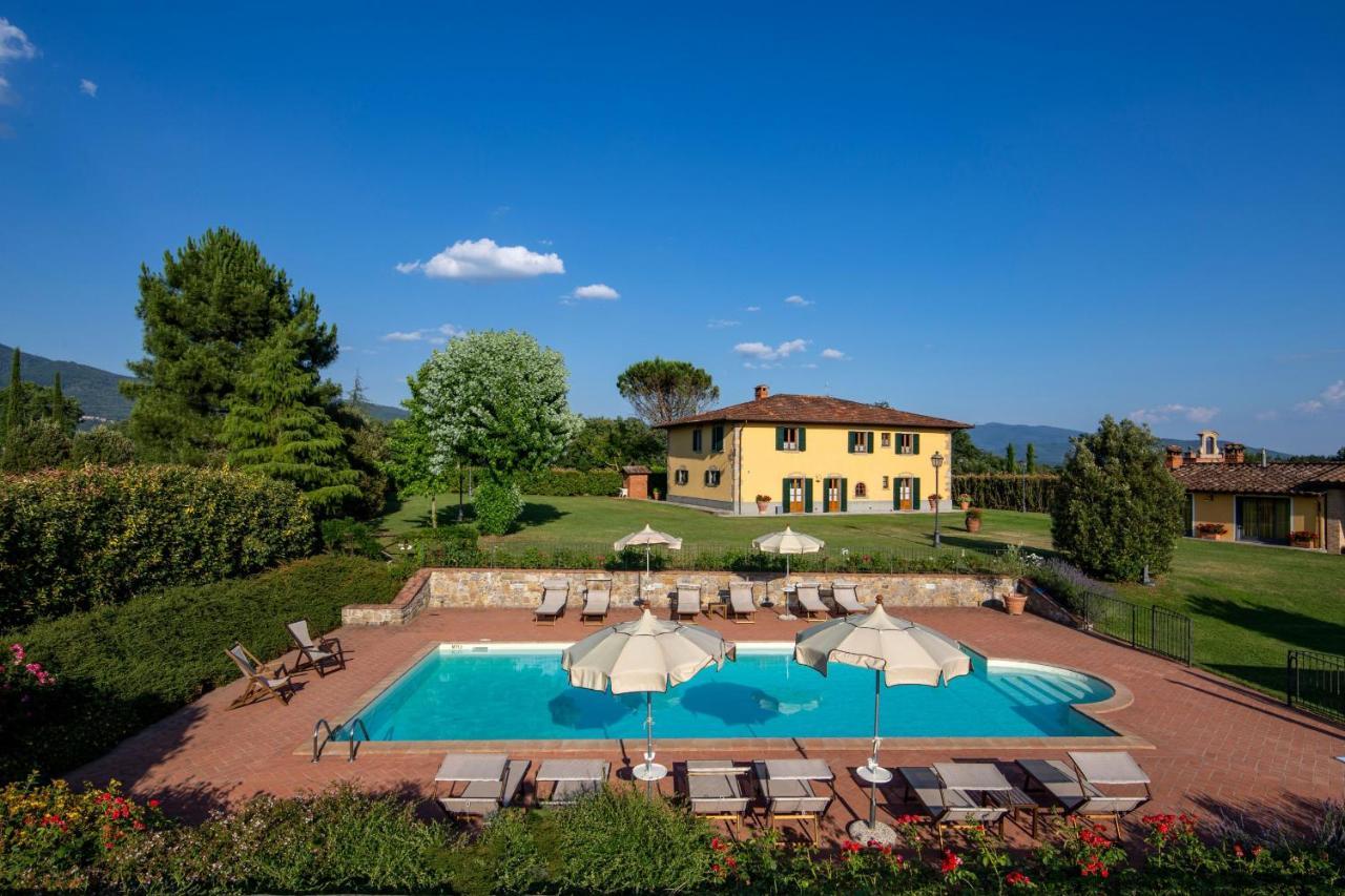 Villa La Cornice - Homelike Villas Биббьена Экстерьер фото