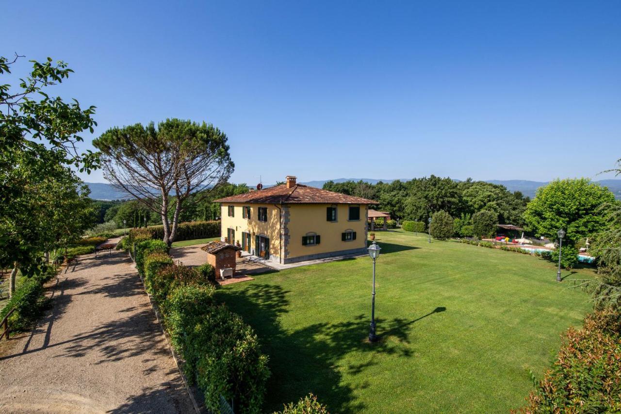 Villa La Cornice - Homelike Villas Биббьена Экстерьер фото