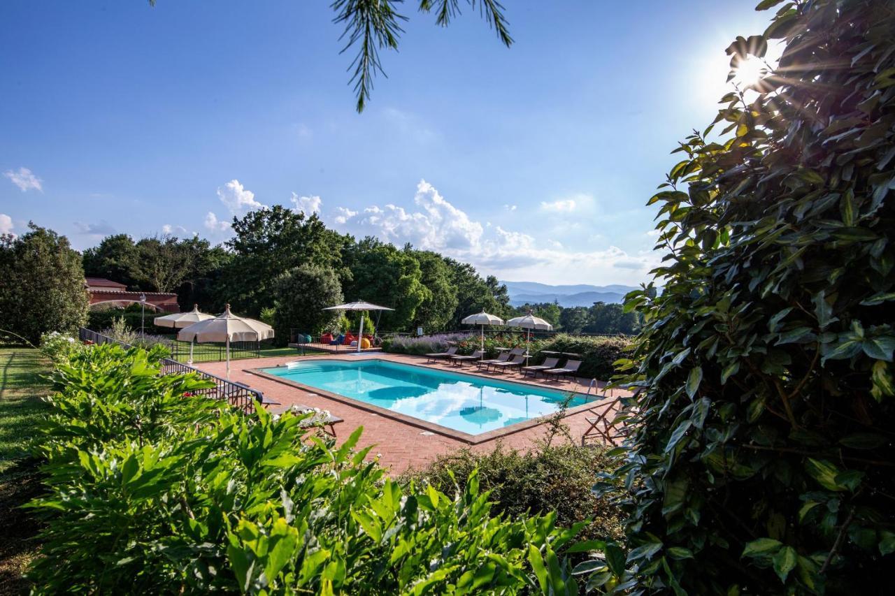 Villa La Cornice - Homelike Villas Биббьена Экстерьер фото